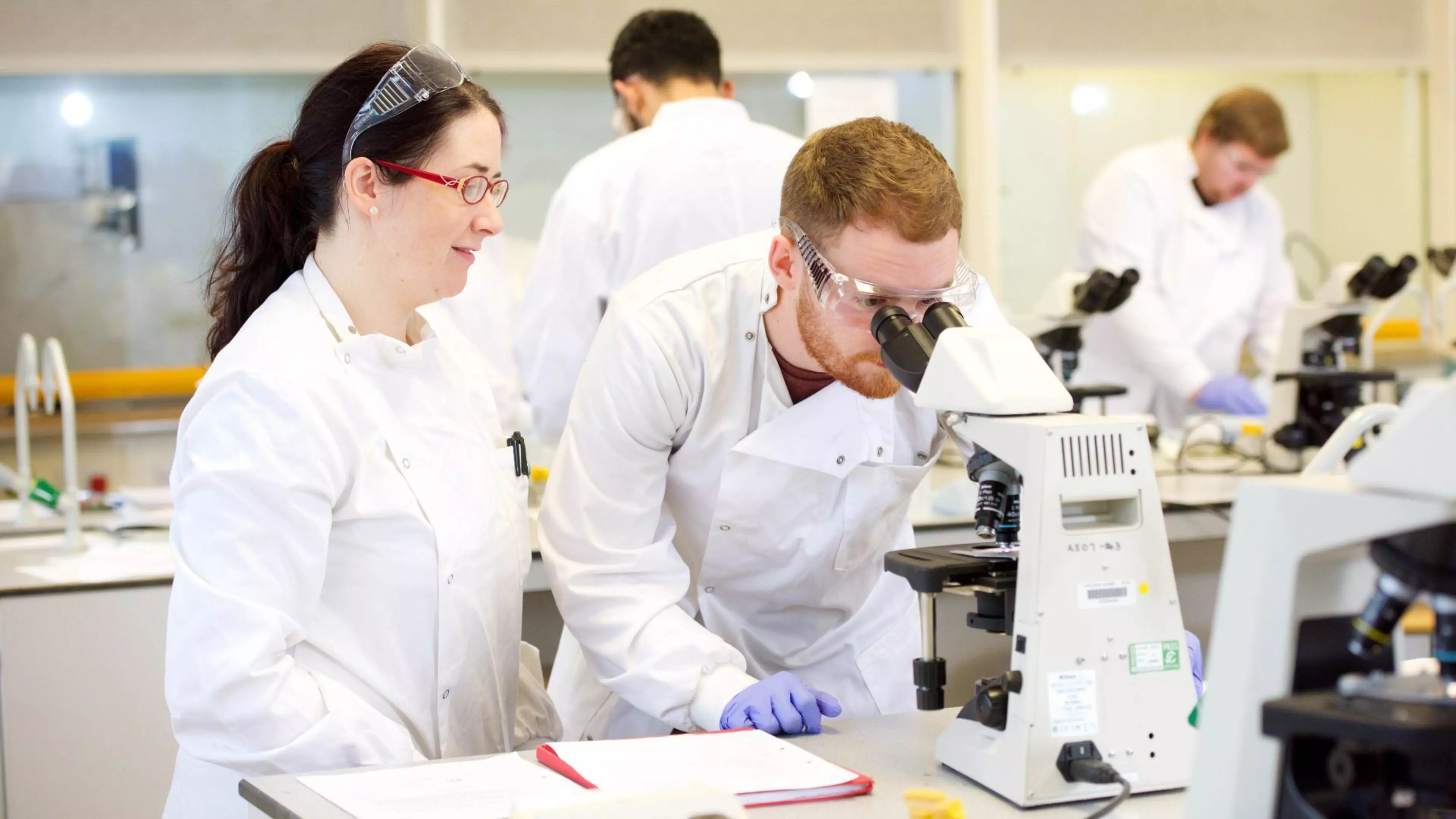 Biomedical Science (with Foundation Year), BSc (Hons)