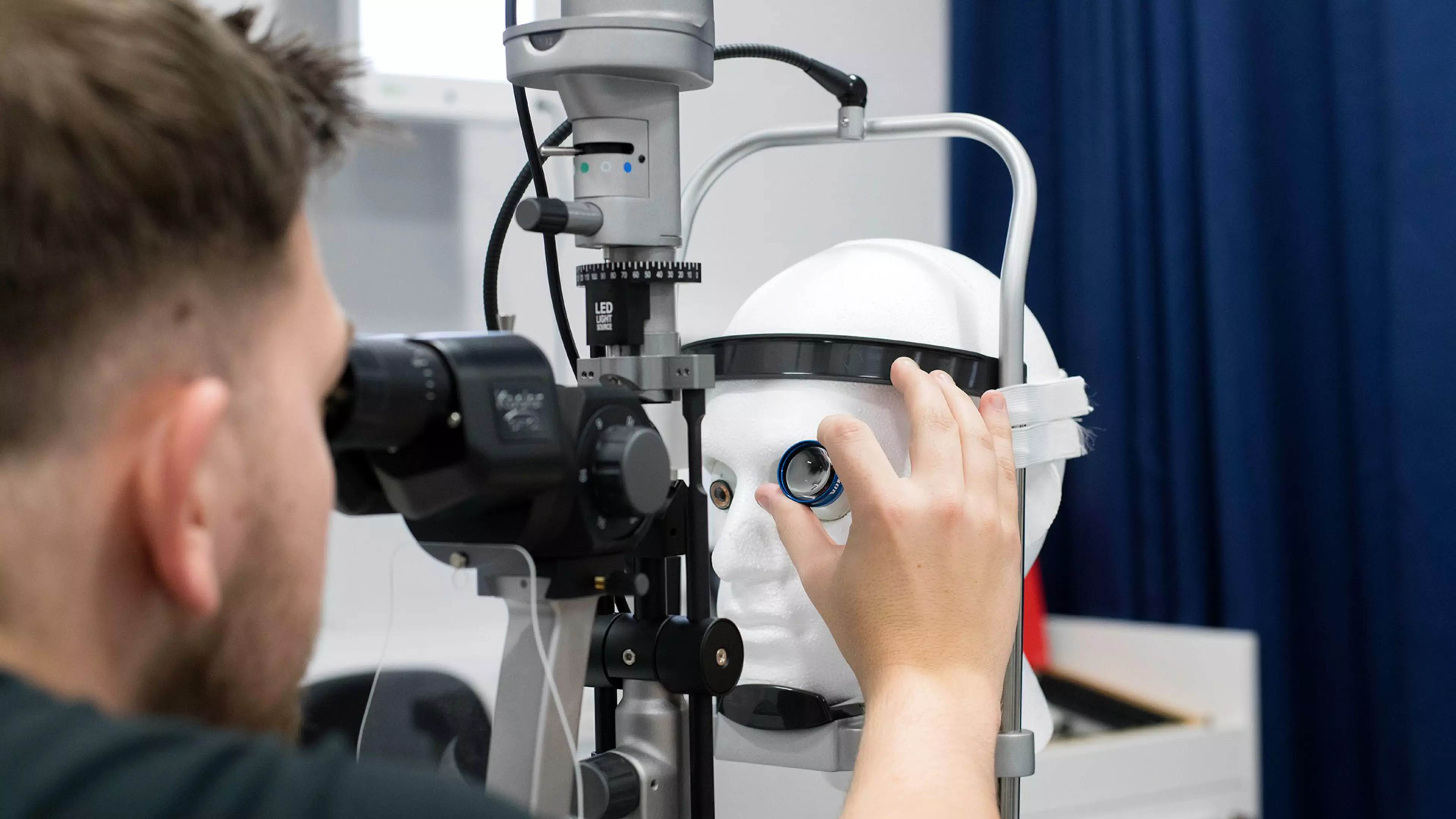 Optometry, MOptom