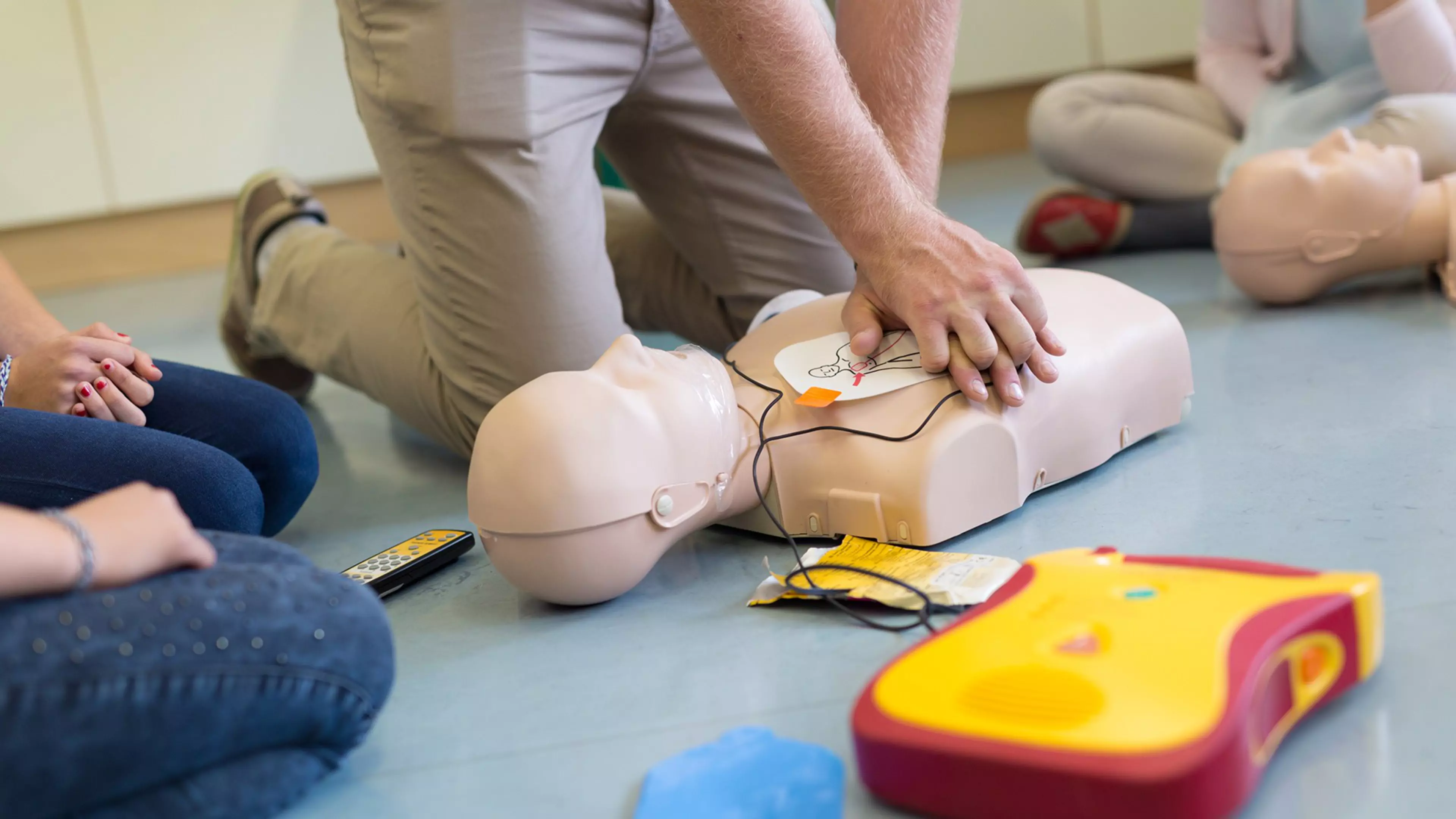 Immediate Life Support eLearning Course, Short course