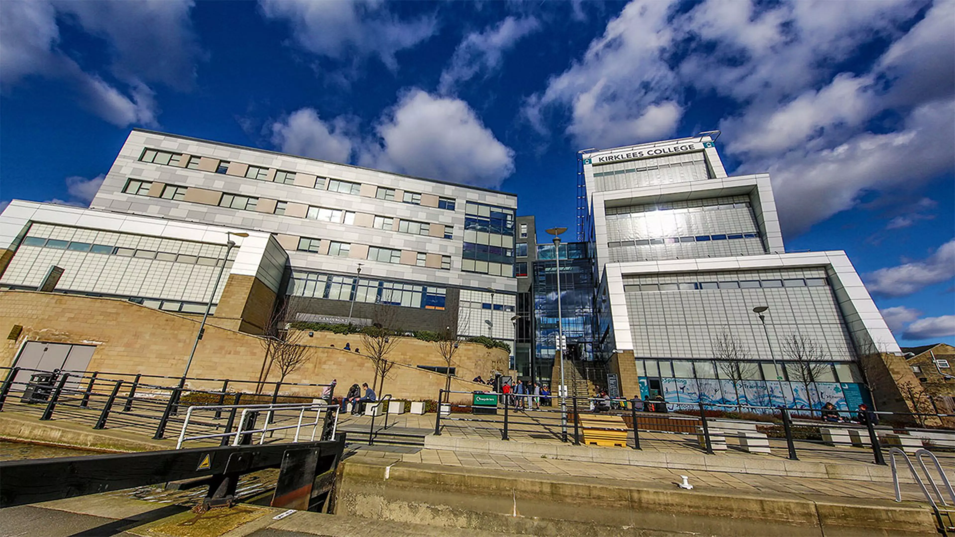 Kirklees College